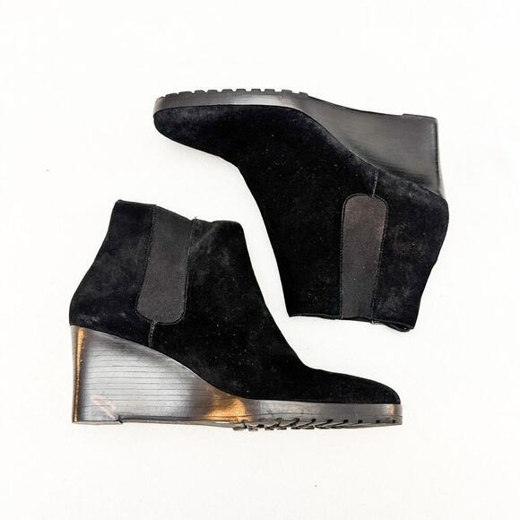 Lauren Ralph Lauren Suede Platform Black Booties Size 11 - Picture 6 of 6